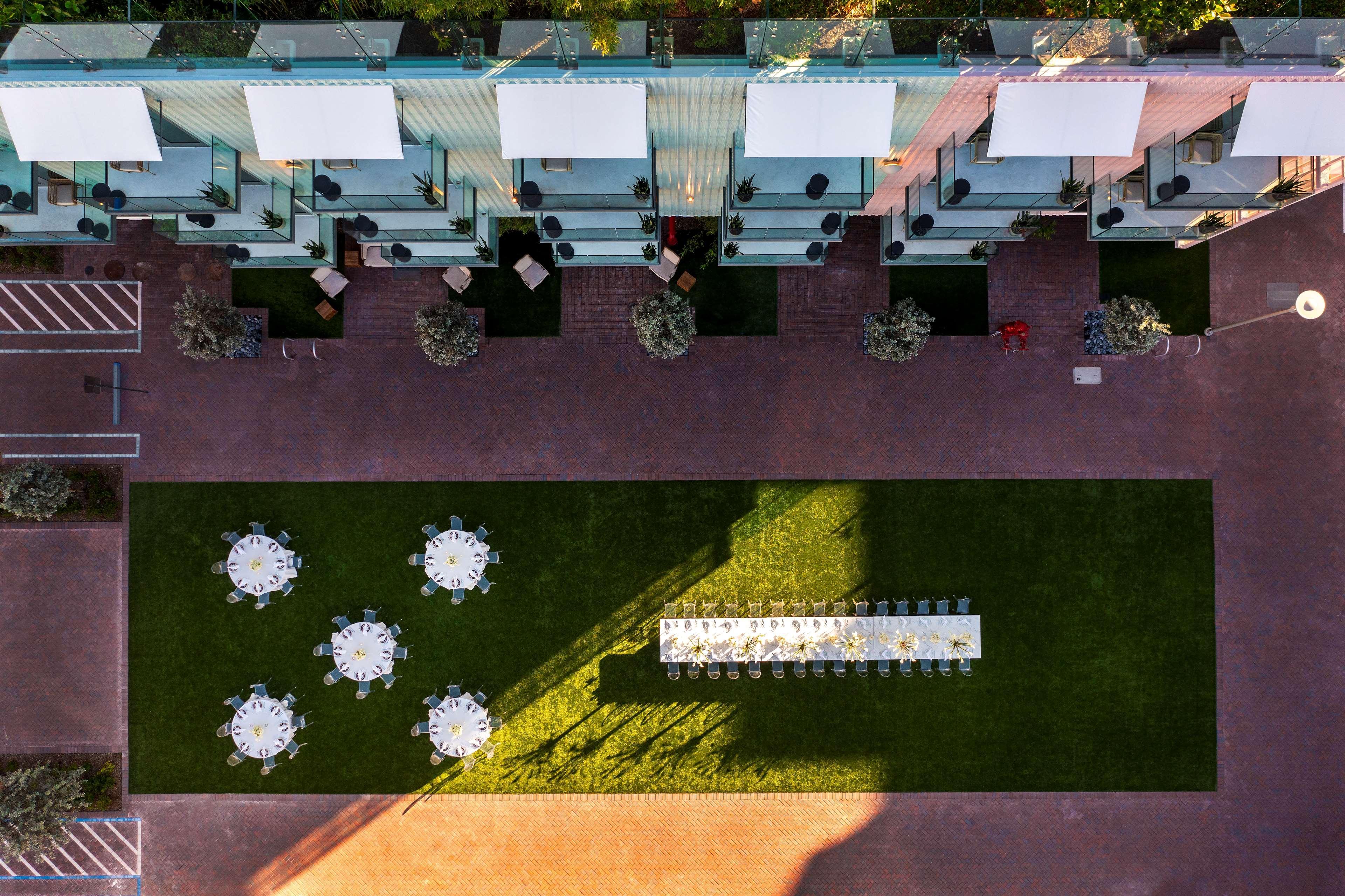 The Ray Hotel Delray Beach, Curio Collection By Hilton Exterior photo
